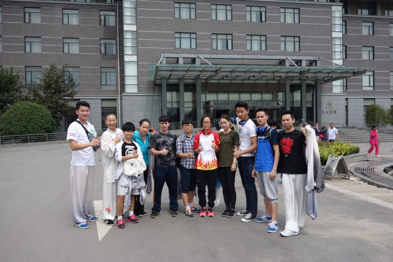 Shanghai Sports University delegasjon