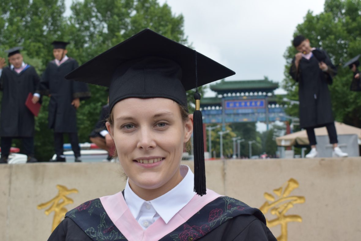 Sofie Nielsen får kinesisk stipend til mastergrad i wushu - thumbnail