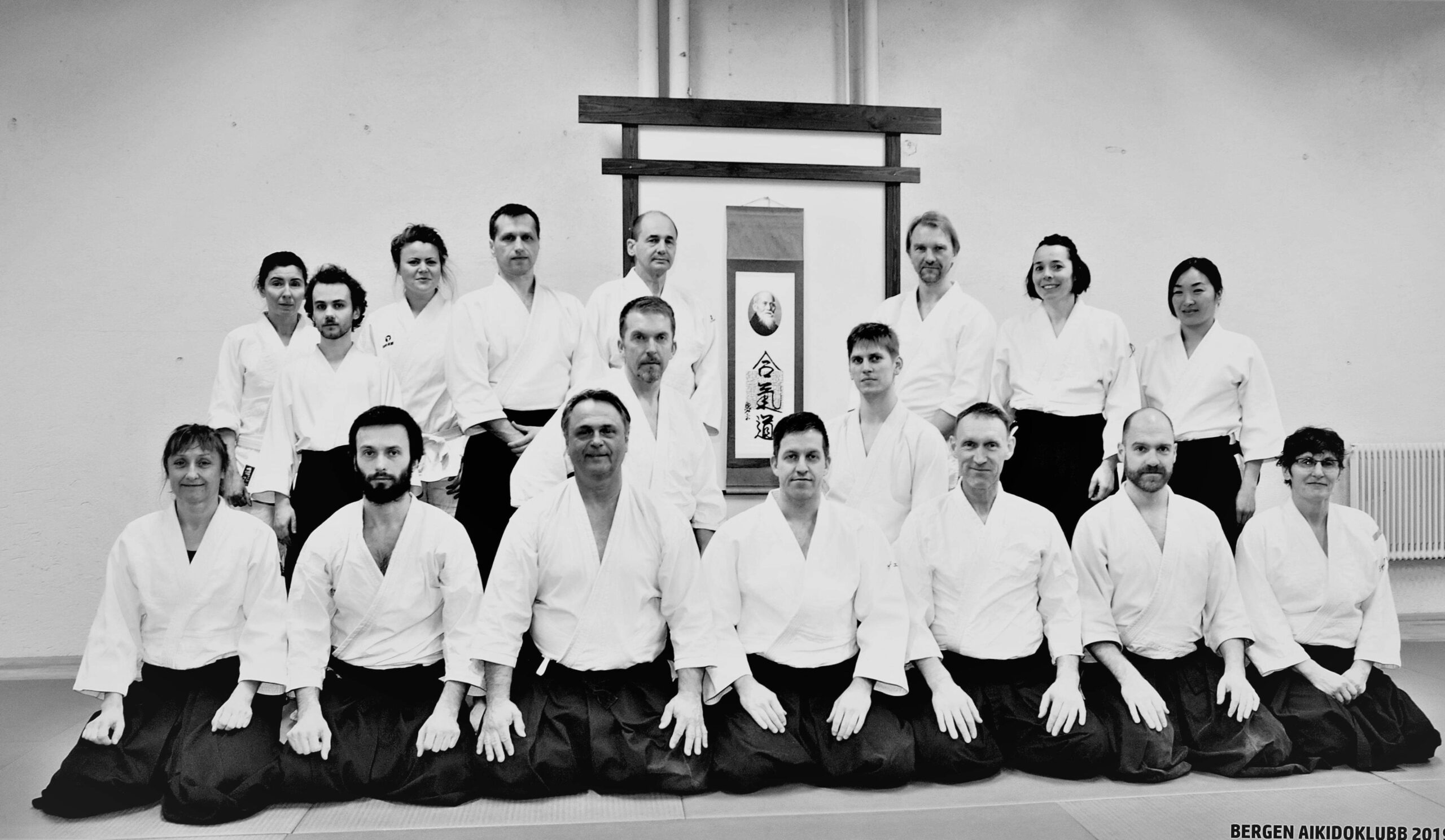 Aktivitet er mer enn bare stevner: Bergen Aikidoklubb satser på seminarer