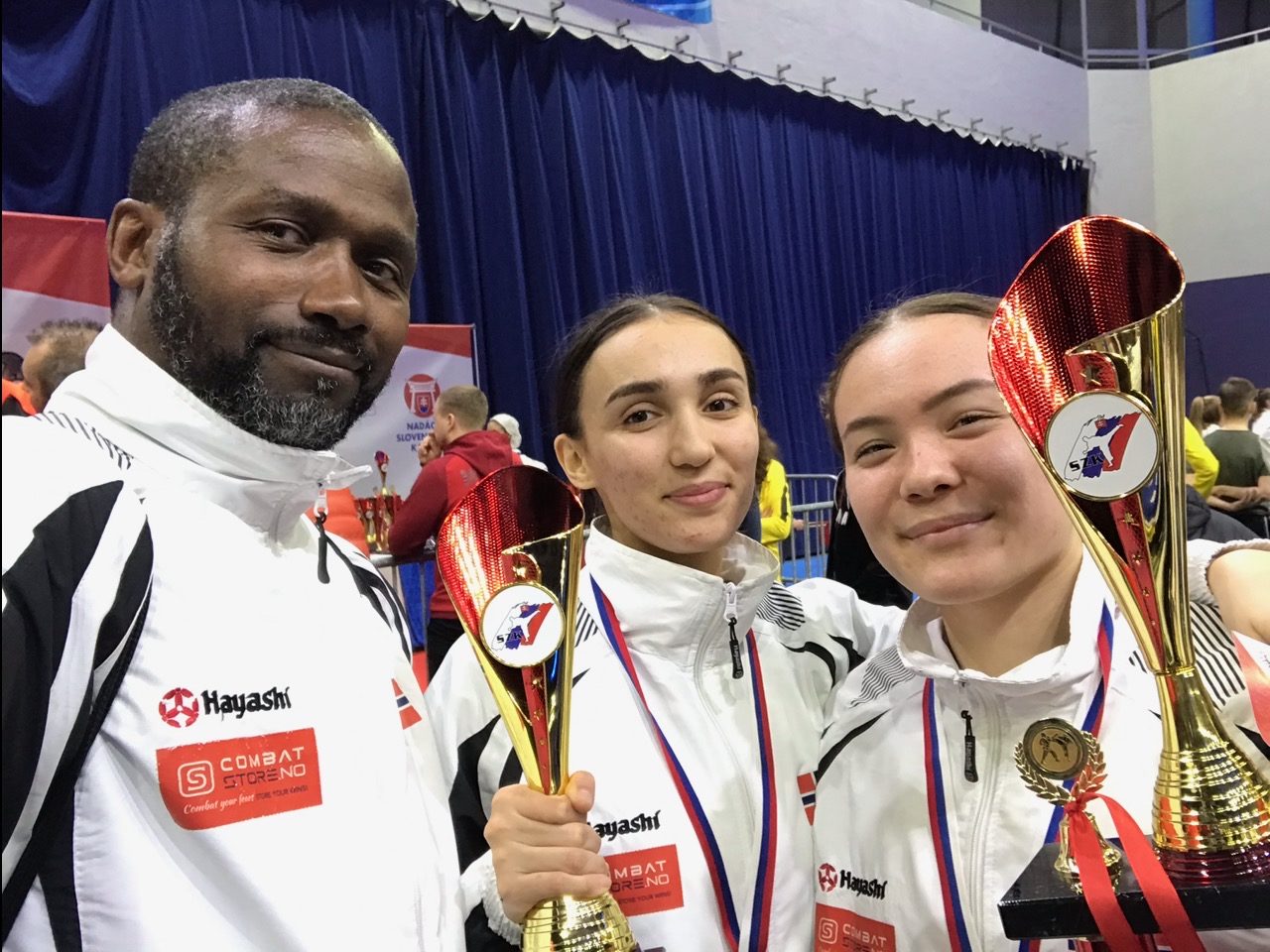 Karate-utøver Annika Sælid (18) fra Sarpsborg fortsetter å imponere