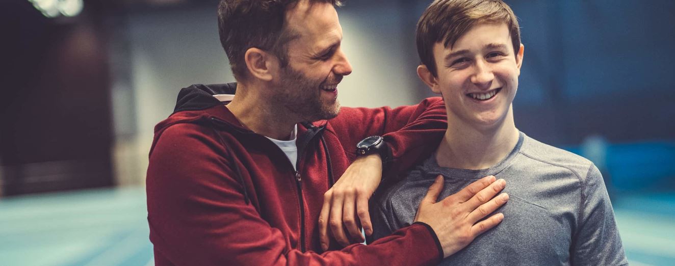 Ungdom trenger noen som heier